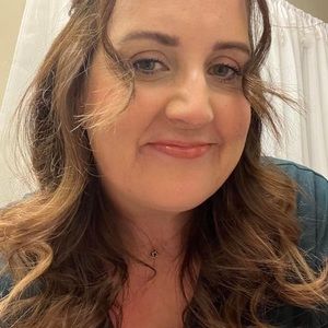 Meet your Posher, Lindsay